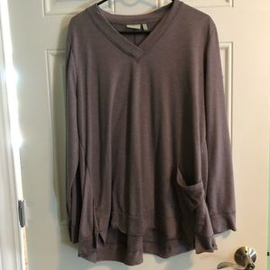 LOGO Lori Goldstein v-neck Lounge tunic